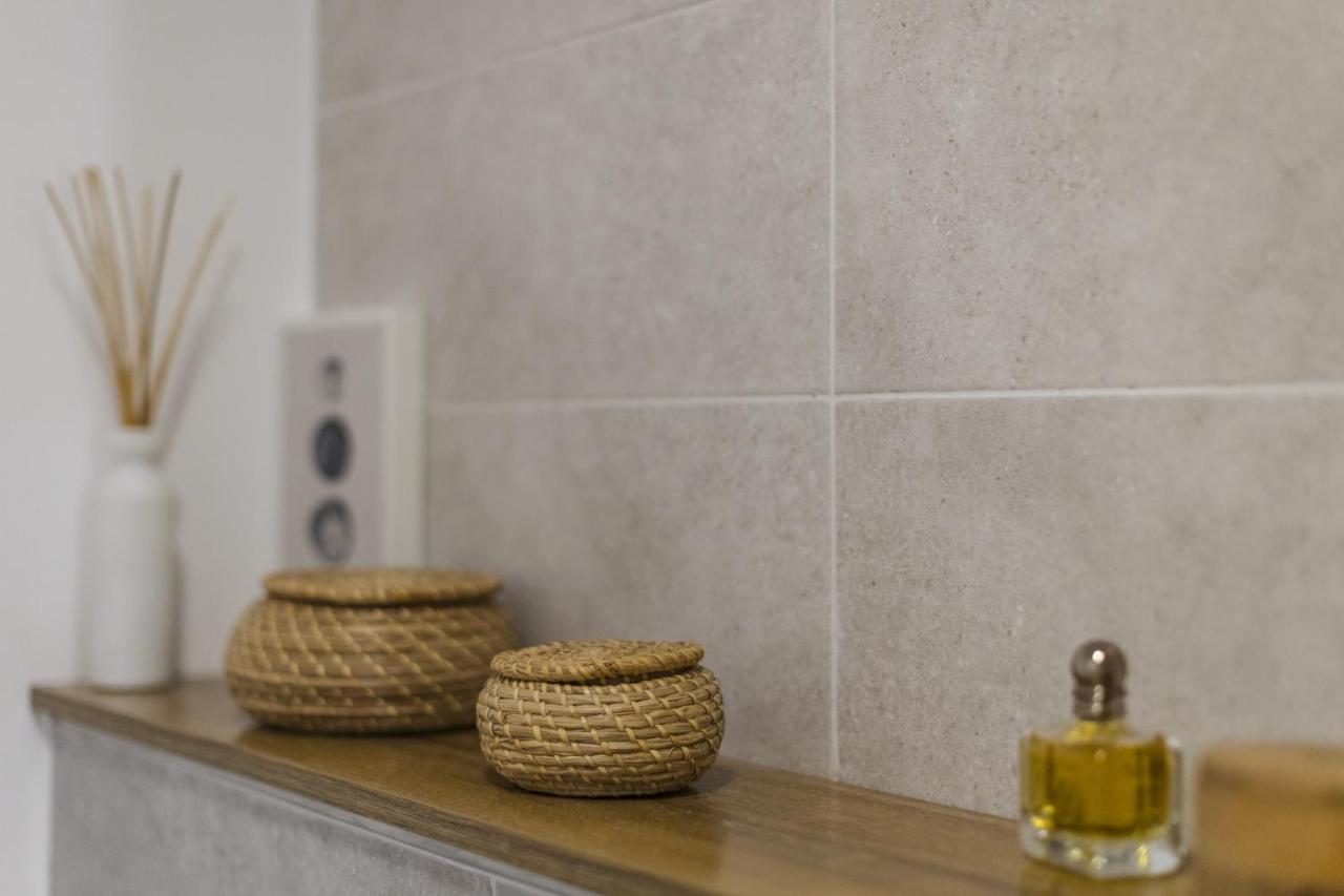Apartment Near Iulius Mall With Balcony & Private Parking Timişoara Buitenkant foto